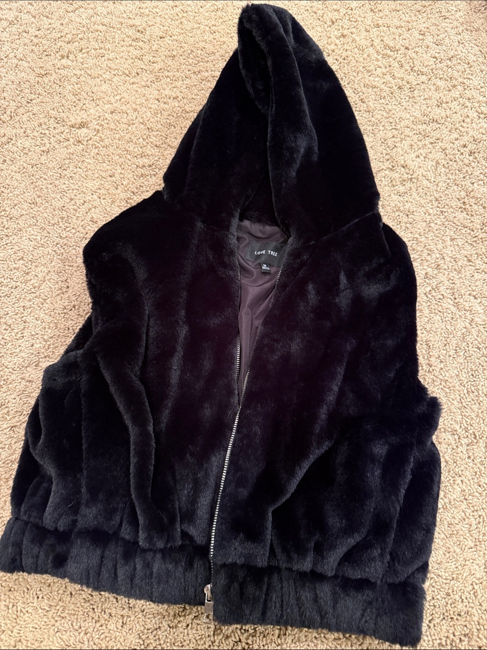 Love tree Medium furry vest